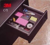 3M - 3M C-71 Cekmece Seti, Siyah